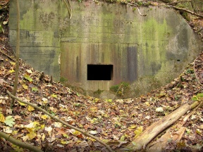 Scharte verschtteter Bunker